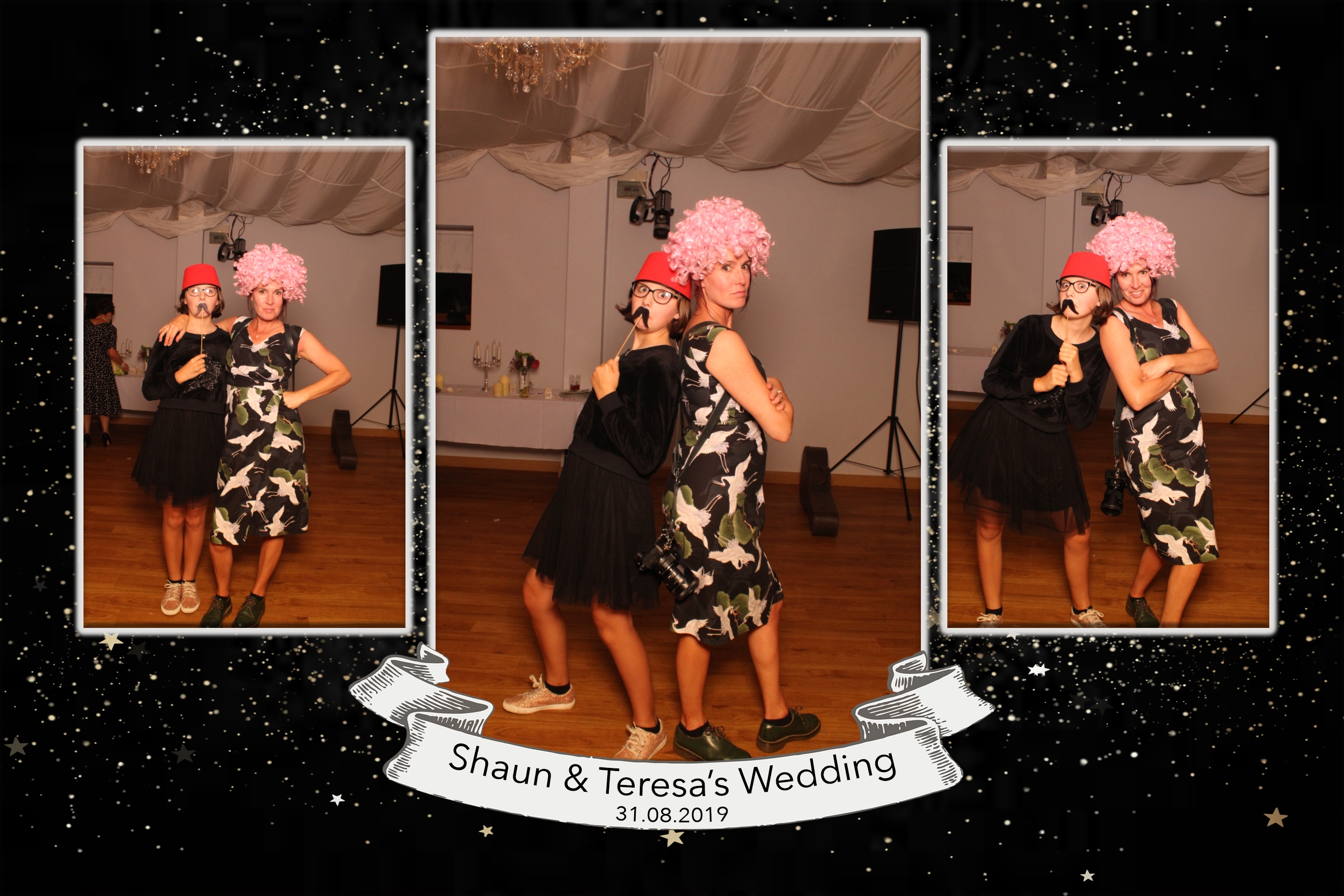 Sean and Teresa | View more photos from the event at images.mobile-photo-booth.com/u/MobilePhotoBoothUK/Sean-and-Teresa